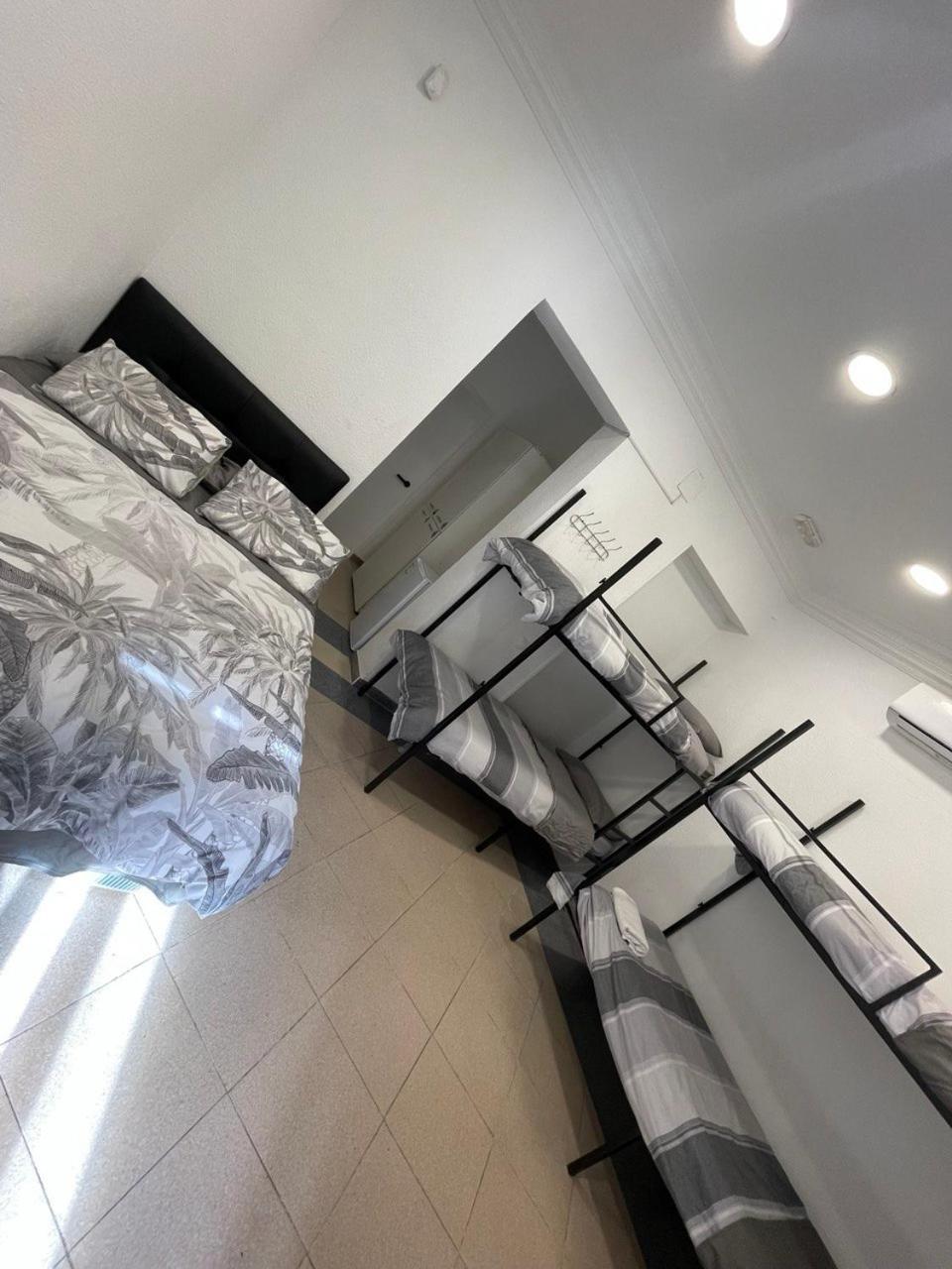 Hotel Parsa Residencial House Madryt Zewnętrze zdjęcie